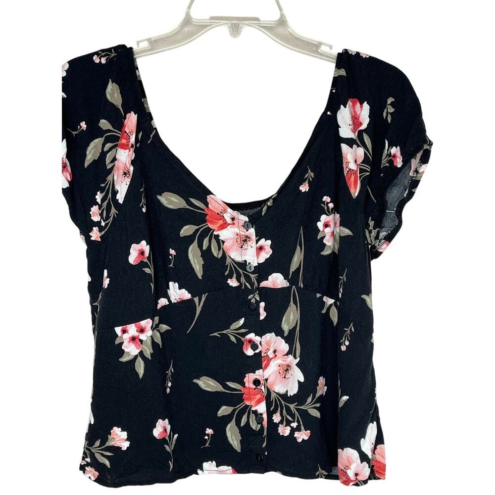 Dark floral cropped babydoll top with front buttons, back ruching, size XL, EUC